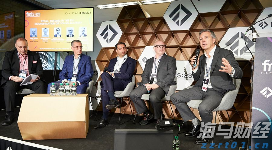 美国财政部长贝森特呼吁美联储降息：9月启动降息周期