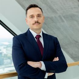 黄练镇岭岑村辣椒基地喜获丰收