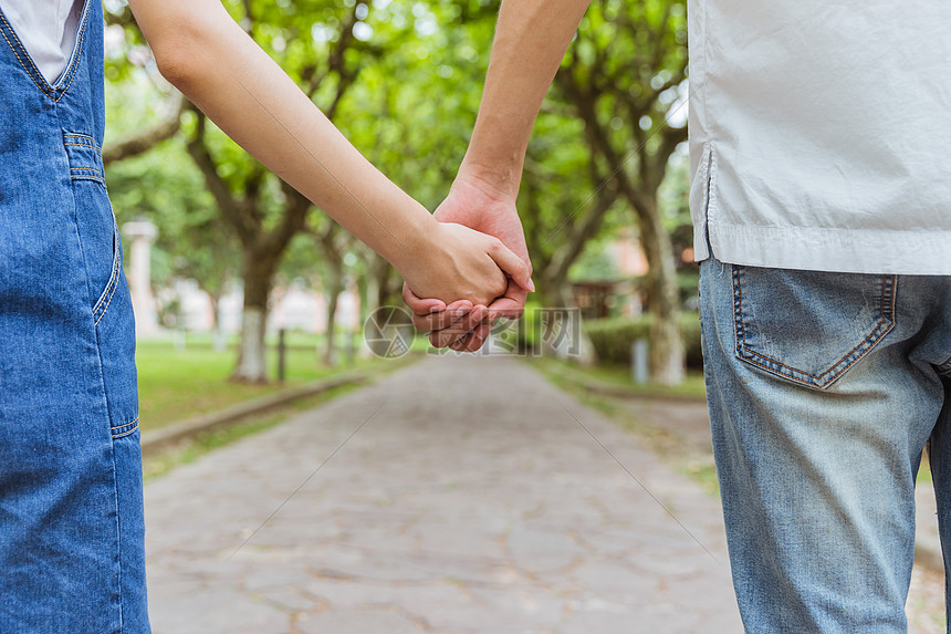 空挂床、病历造假、改检验报告……最高法严惩医保骗保→